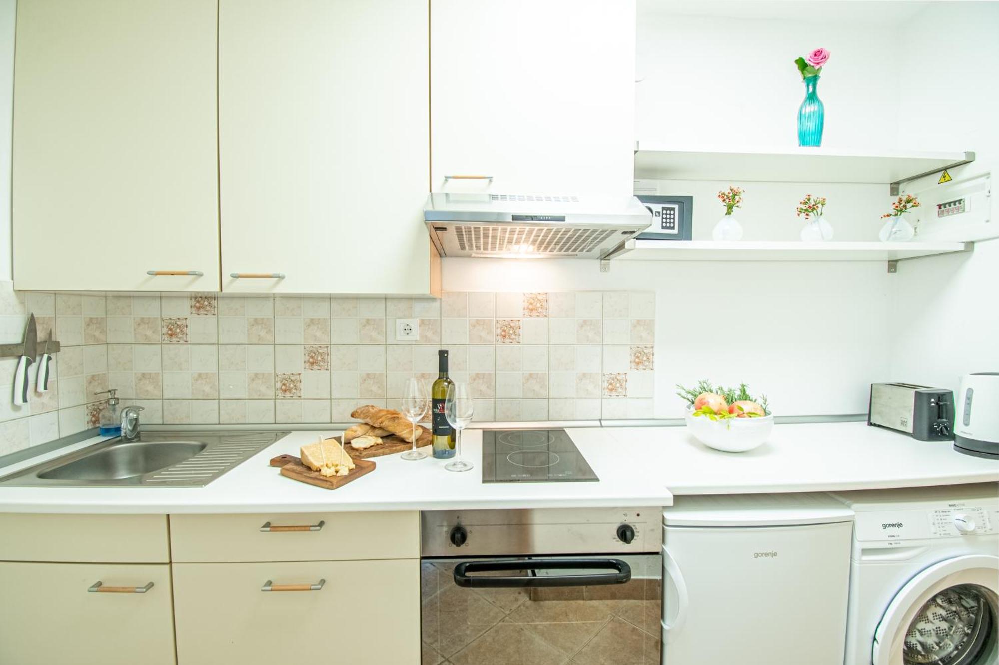 Umag Center Apartment Parking By Rentistra المظهر الخارجي الصورة