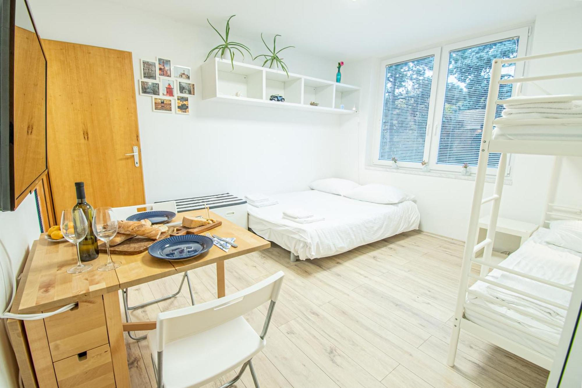 Umag Center Apartment Parking By Rentistra المظهر الخارجي الصورة